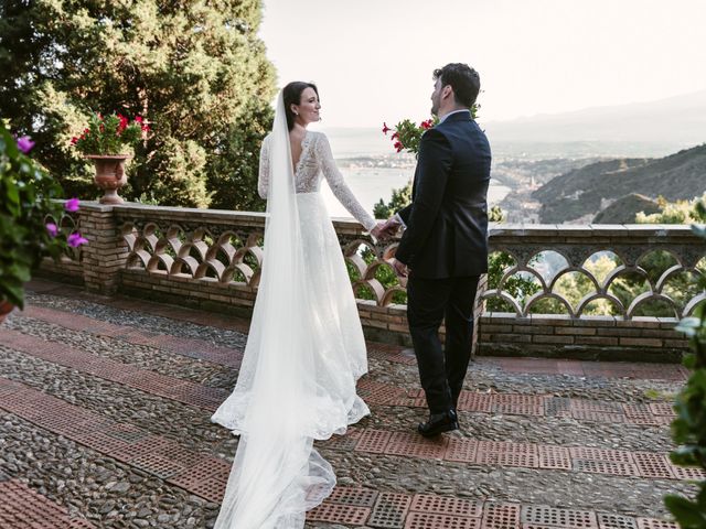Il matrimonio di Fabio e Giuliana a Taormina, Messina 43