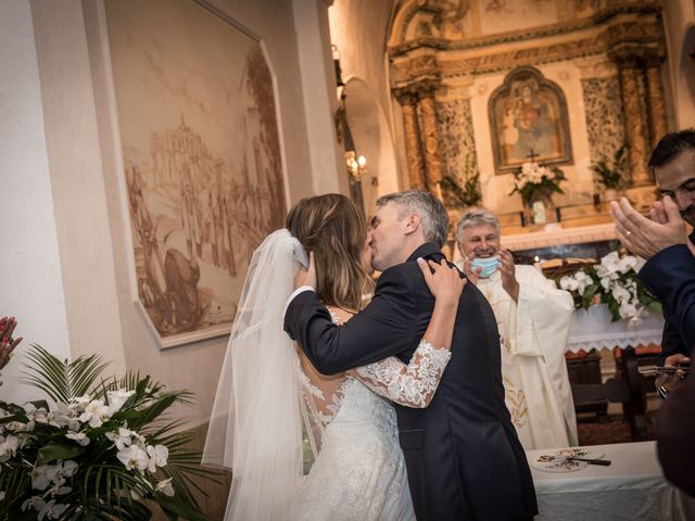 Il matrimonio di Francesco e Elena a Pitigliano, Grosseto 16