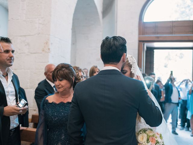 Il matrimonio di Giovanni e Valentina a Alberobello, Bari 50
