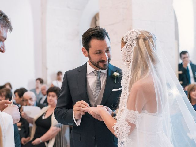 Il matrimonio di Giovanni e Valentina a Alberobello, Bari 57