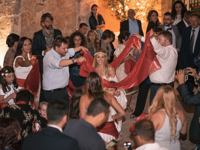 Il matrimonio di Giovanni e Valentina a Alberobello, Bari 123
