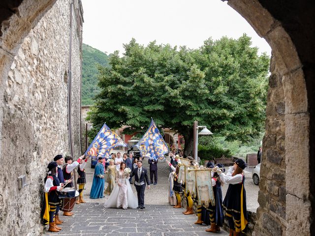 Il matrimonio di Morena e Nicola a Limatola, Benevento 34