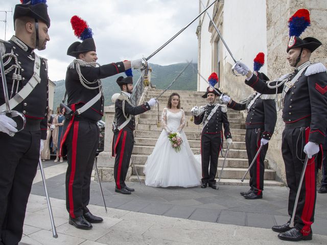 Il matrimonio di Stefania e Giuseppe a Sulmona, L&apos;Aquila 10
