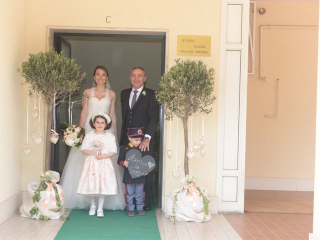 Il matrimonio di Gabriele e Eliana Nicole a Bari, Bari 9