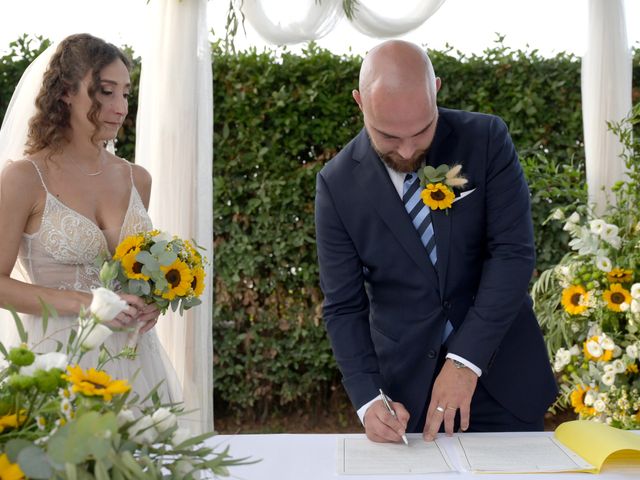 Il matrimonio di Luca e Federica a Turi, Bari 64