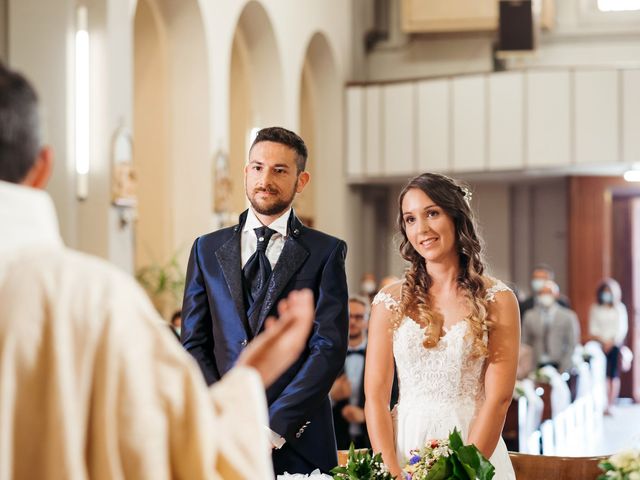 Il matrimonio di Tiziano e Valentina a Pocapaglia, Cuneo 20