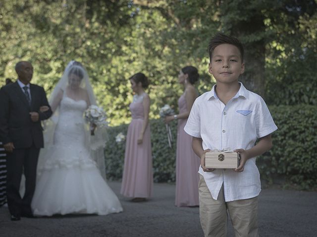 Il matrimonio di Zhazira e Luca a San Severino Marche, Macerata 23