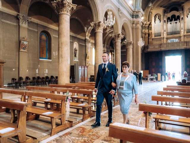 Il matrimonio di Luca e Cristina a Inveruno, Milano 22