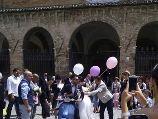 Il matrimonio di Valerio e Laura a Chiaravalle, Ancona 15