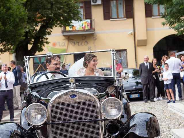 Il matrimonio di Massimiliano e Nicoletta a Calcinato, Brescia 25