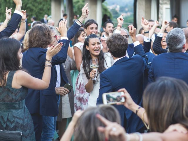 Il matrimonio di Tommaso e Serena a Casalzuigno, Varese 57