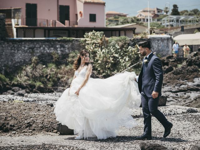 Il matrimonio di Elisa e Salvo a Riposto, Catania 55