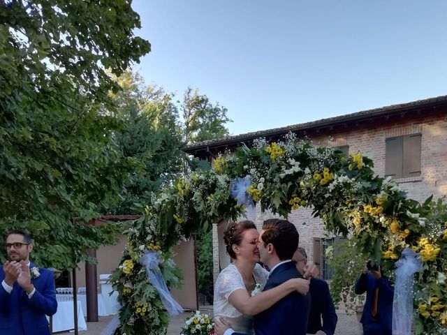 Il matrimonio di Serena e Giuseppe a Cadeo, Piacenza 17