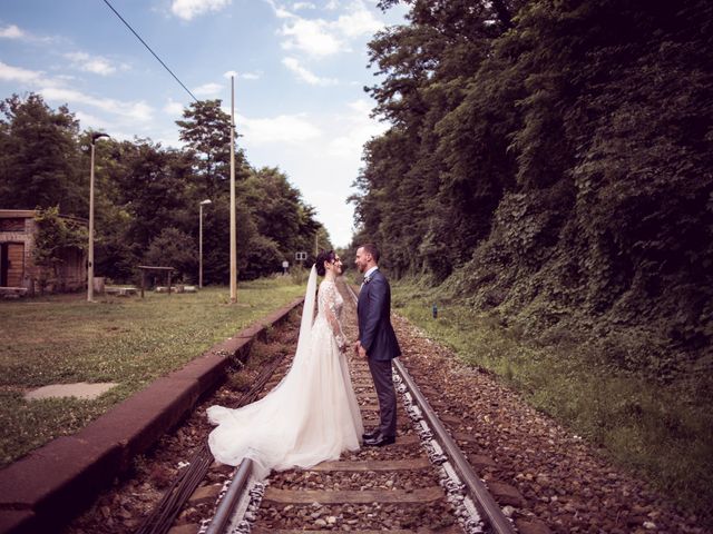 Il matrimonio di Filippo e Elisa a Civenna, Como 23