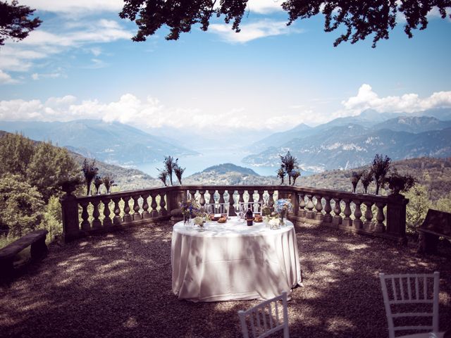 Il matrimonio di Filippo e Elisa a Civenna, Como 39
