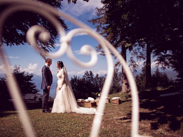 Il matrimonio di Filippo e Elisa a Civenna, Como 44