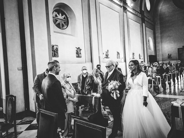 Il matrimonio di Pooja e Alan a Sulbiate, Monza e Brianza 13
