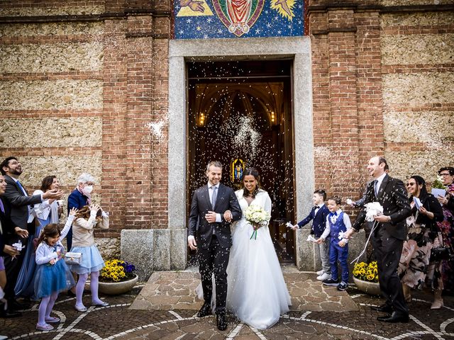 Il matrimonio di Pooja e Alan a Sulbiate, Monza e Brianza 24