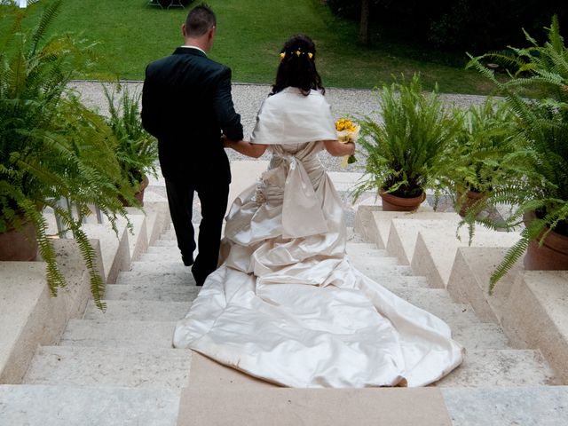 Il matrimonio di Cristian e Eleonora a Porto Mantovano, Mantova 19