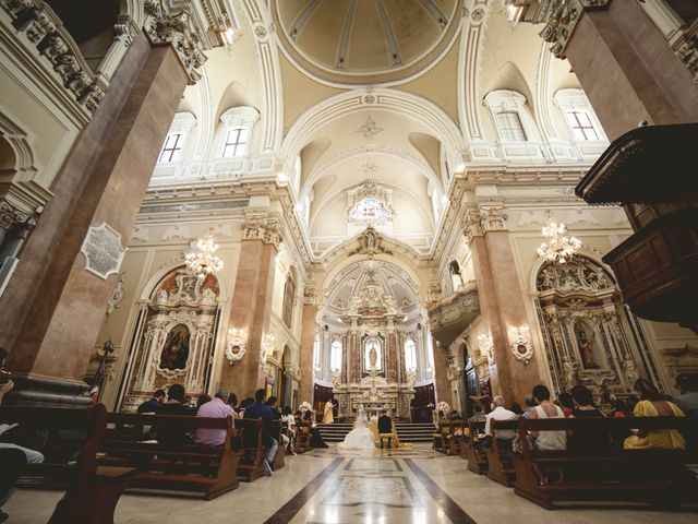 Il matrimonio di Nicola e Elena a Martina Franca, Taranto 9