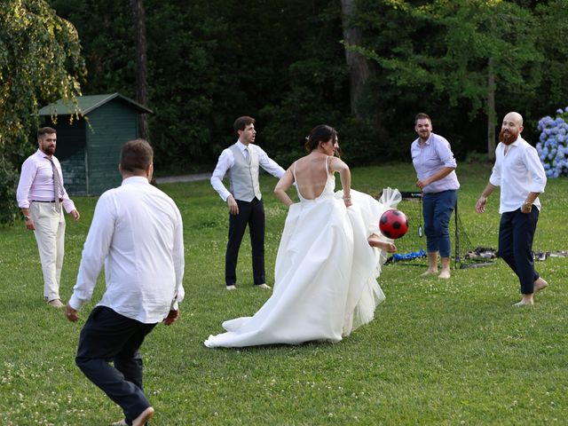 Il matrimonio di Lorenzo e India a Casatenovo, Lecco 18