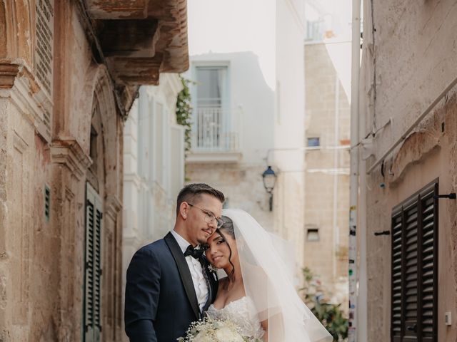 Il matrimonio di Alessandro e Nicole a Polignano a Mare, Bari 14