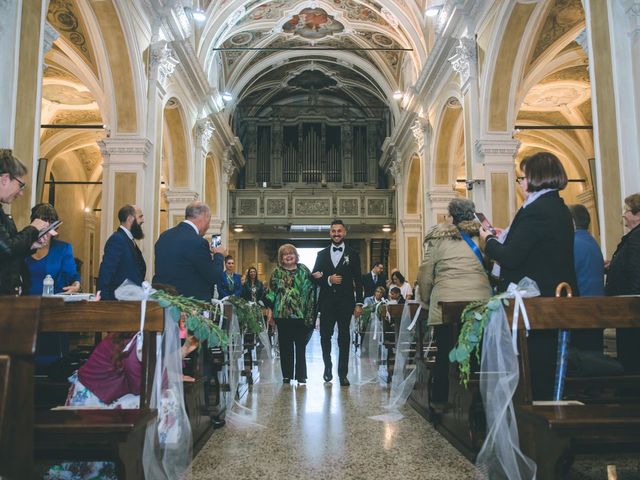 Il matrimonio di Daniele e Serena a Gavirate, Varese 32