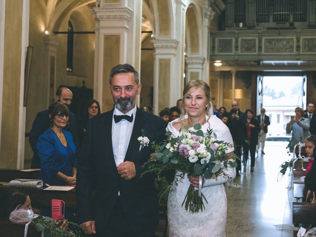 Il matrimonio di Daniele e Serena a Gavirate, Varese 40