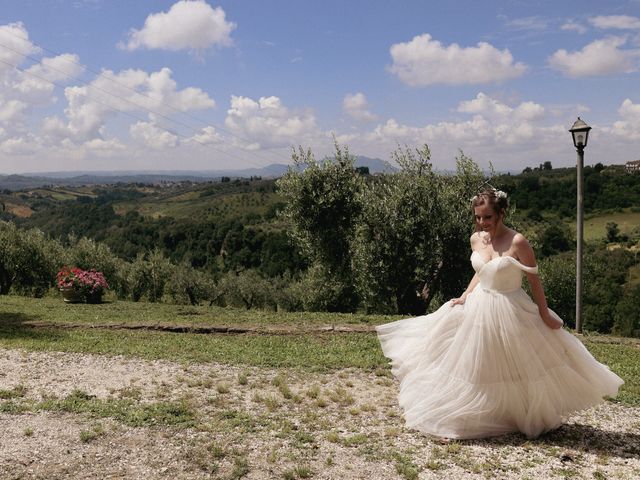Il matrimonio di Felice e Valentina a Tarano, Rieti 13