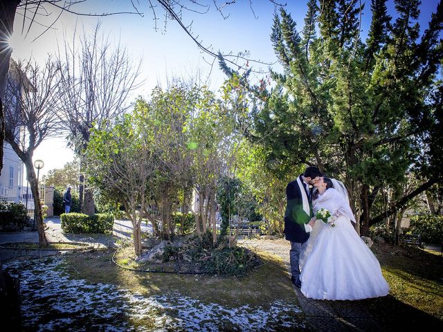 Il matrimonio di Paolo e Roberta a Monte San Giusto, Macerata 15