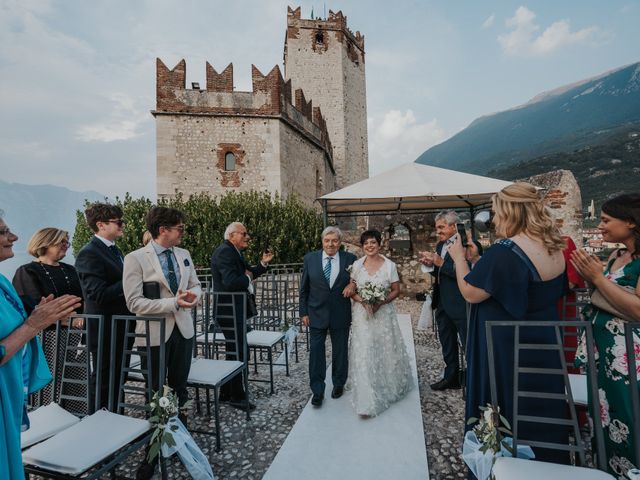 Il matrimonio di Andrea e Cinzia a Malcesine, Verona 26