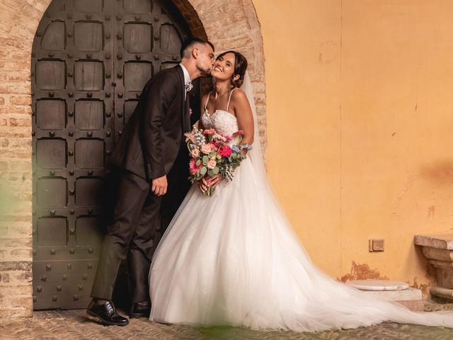 Il matrimonio di Manuel e Valentina a Gradara, Pesaro - Urbino 22