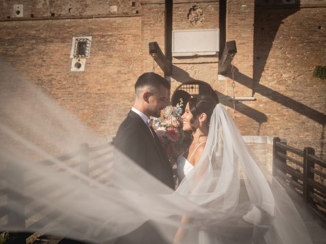 Il matrimonio di Manuel e Valentina a Gradara, Pesaro - Urbino 25