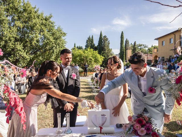 Il matrimonio di Manuel e Valentina a Gradara, Pesaro - Urbino 31