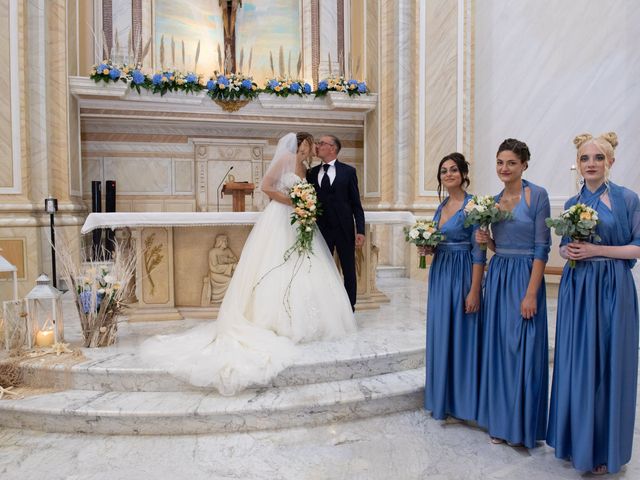 Il matrimonio di Luana e Michele a Fossacesia, Chieti 14