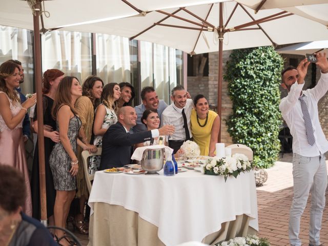 Il matrimonio di Luca e Anita a Pianella, Pescara 22