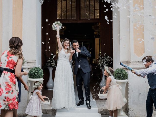 Il matrimonio di Francesco e Lina a Cirò Marina, Crotone 47