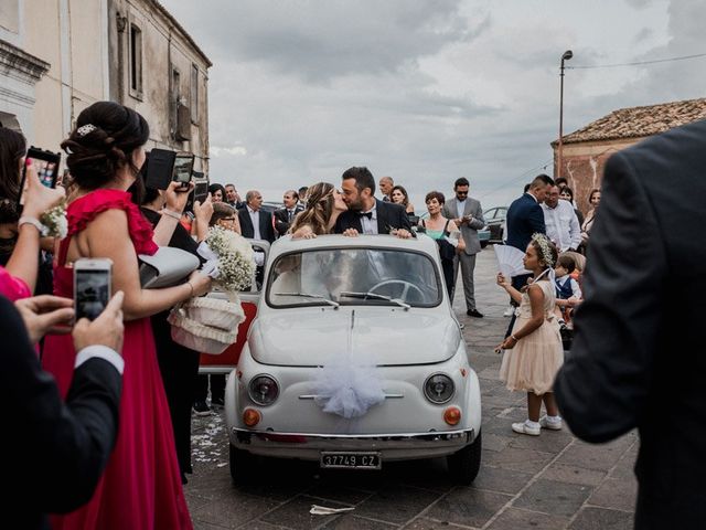 Il matrimonio di Francesco e Lina a Cirò Marina, Crotone 49