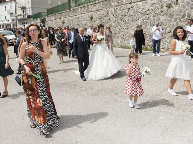 Il matrimonio di Gianluca e Mara a Lanciano, Chieti 20