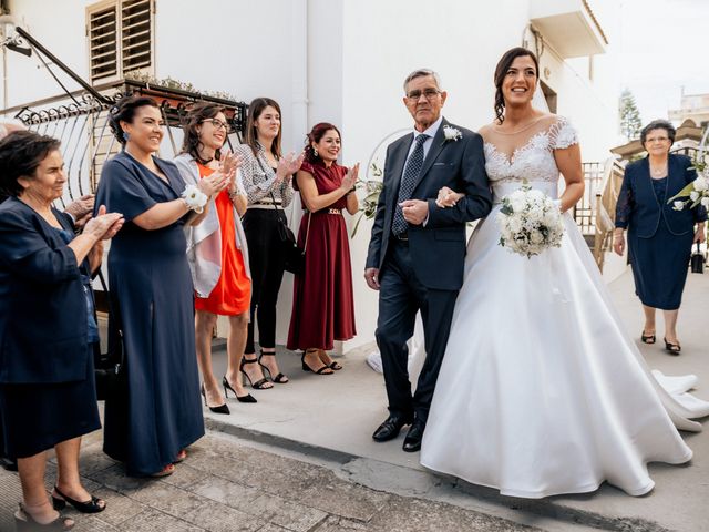 Il matrimonio di Fabio e Maria Rosaria a Pisticci, Matera 28