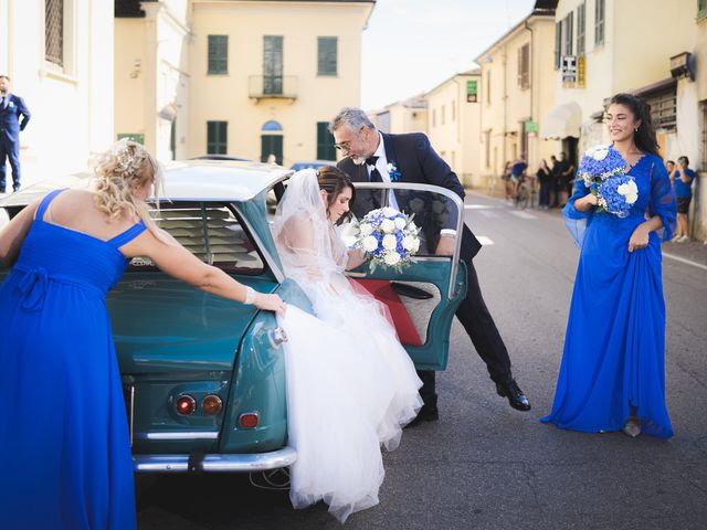 Il matrimonio di Davide e Mirela a Bordolano, Cremona 27