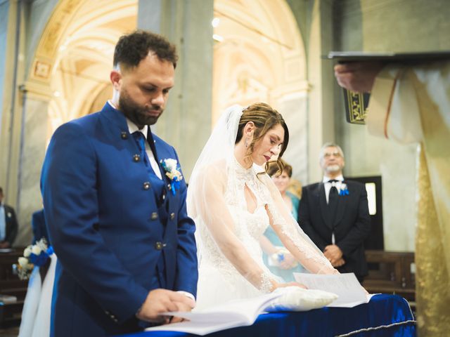 Il matrimonio di Davide e Mirela a Bordolano, Cremona 37