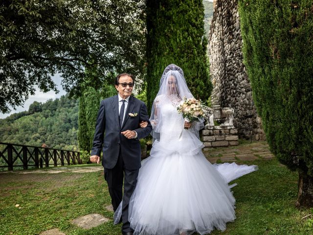 Il matrimonio di Dylan e Silvia a Calolziocorte, Lecco 22