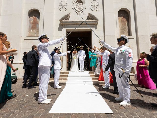 Il matrimonio di Maggiorino e Melissa a Sorrento, Napoli 27