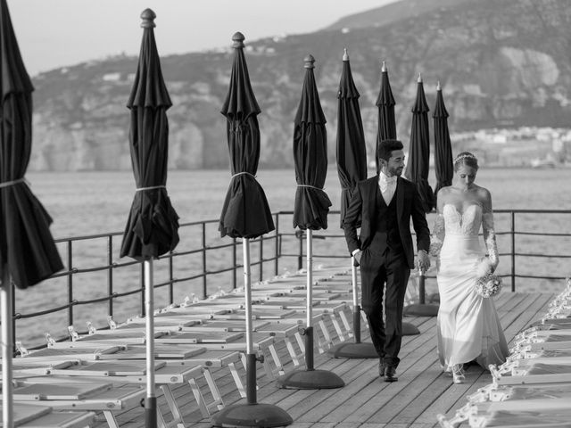 Il matrimonio di Maggiorino e Melissa a Sorrento, Napoli 57