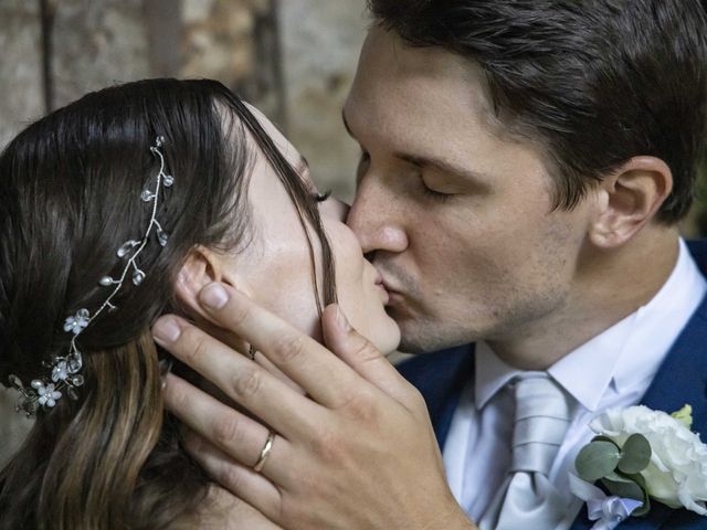 Il matrimonio di Andrea e Linda a Appiano Gentile, Como 4