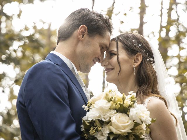 Il matrimonio di Andrea e Linda a Appiano Gentile, Como 5