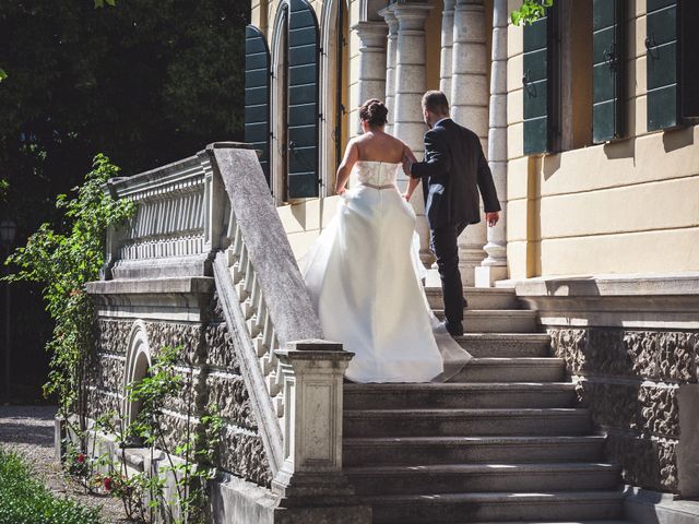 Il matrimonio di Emanuele e Elisabetta a Mirano, Venezia 35