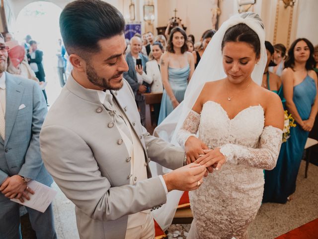 Il matrimonio di Laetitia e Anthony a Massa, Massa Carrara 34
