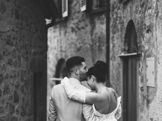 Il matrimonio di Laetitia e Anthony a Massa, Massa Carrara 52